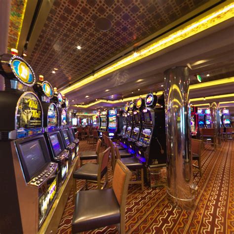 carnival cruise freedom casino.